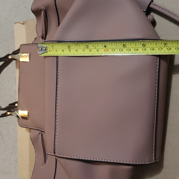 ❣HOST PICK Fashion Genuine Leather Bag❣ - Picture 9 of 9